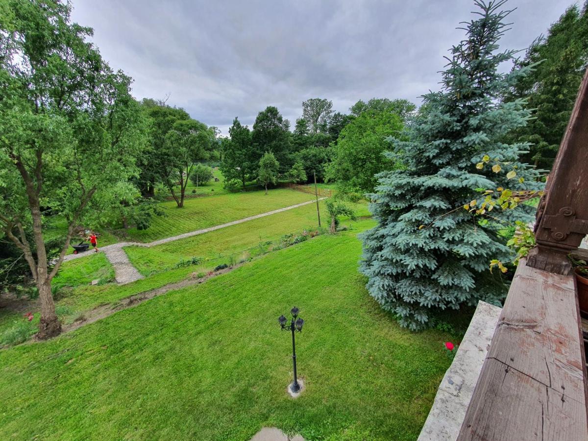 Palac Lawica- Splywy Przelomem Bardzkim Kłodzko Exteriör bild
