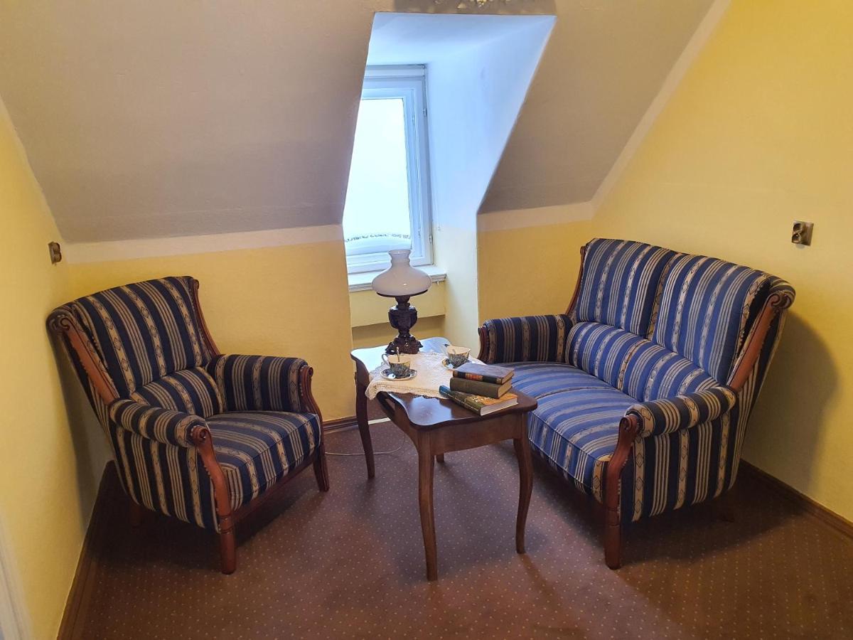 Palac Lawica- Splywy Przelomem Bardzkim Kłodzko Exteriör bild