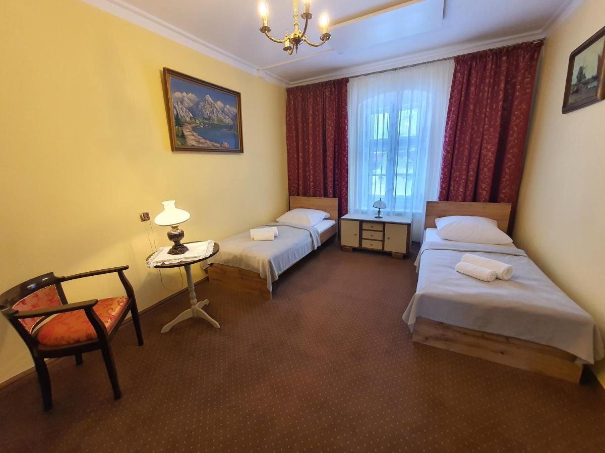 Palac Lawica- Splywy Przelomem Bardzkim Kłodzko Exteriör bild