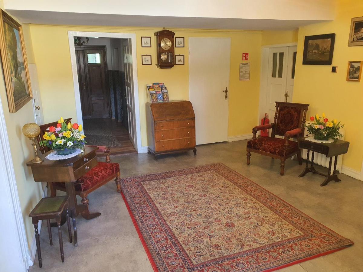 Palac Lawica- Splywy Przelomem Bardzkim Kłodzko Exteriör bild