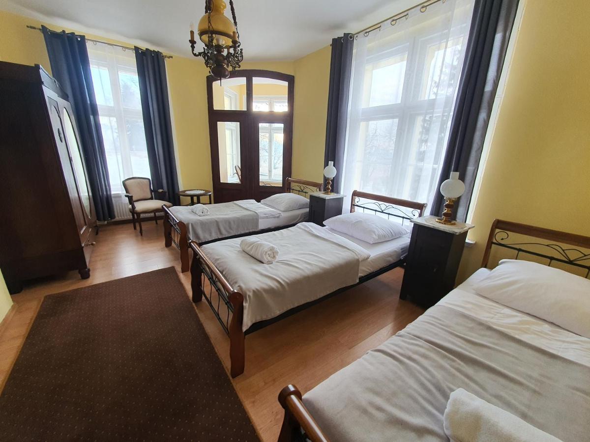 Palac Lawica- Splywy Przelomem Bardzkim Kłodzko Exteriör bild
