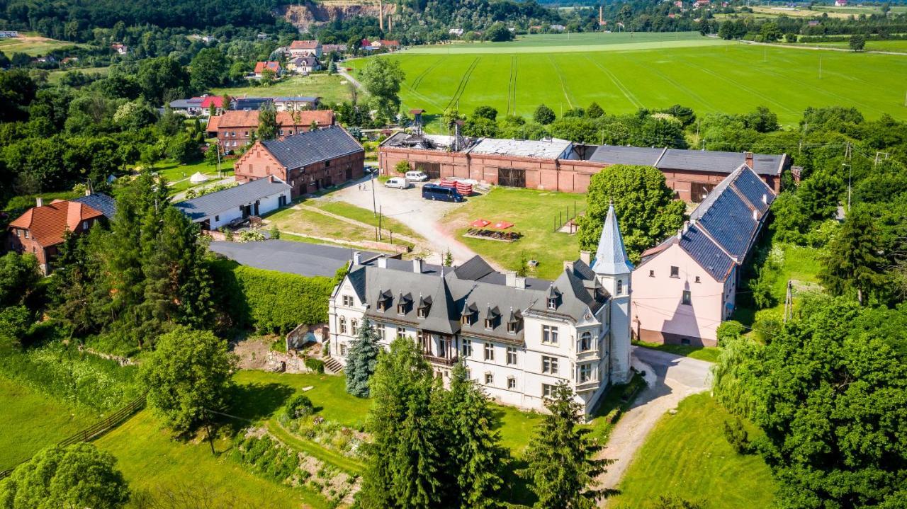 Palac Lawica- Splywy Przelomem Bardzkim Kłodzko Exteriör bild