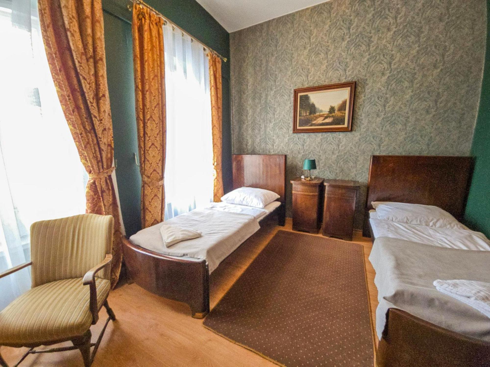 Palac Lawica- Splywy Przelomem Bardzkim Kłodzko Exteriör bild
